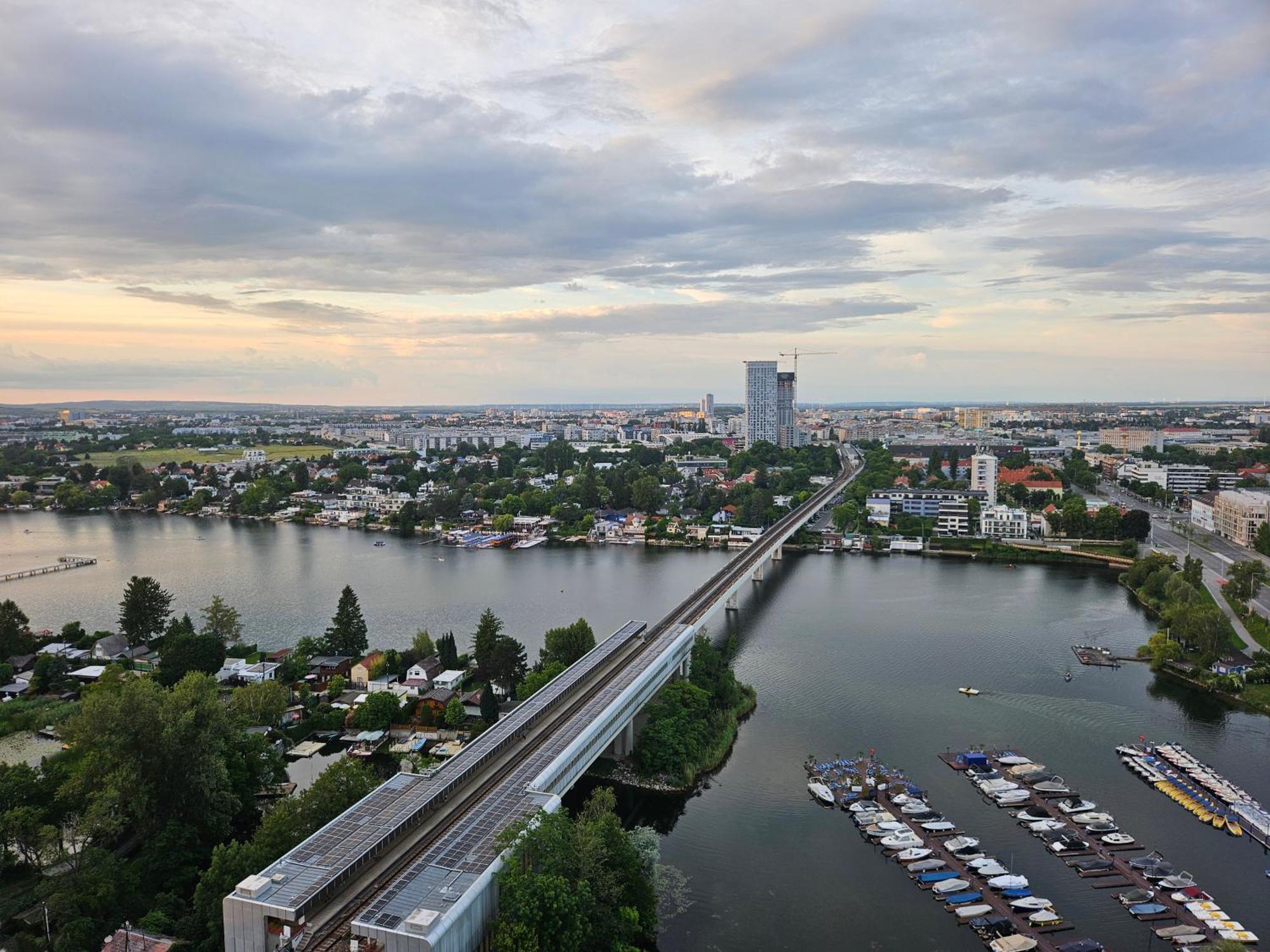 Yuki'S Place - Un-Vic, Danube Beach And Subway Near To Downtown Viena Exterior foto